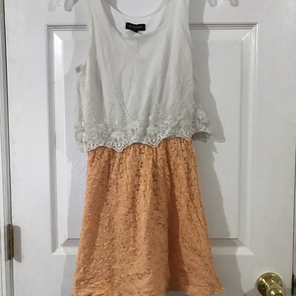 Lace dress